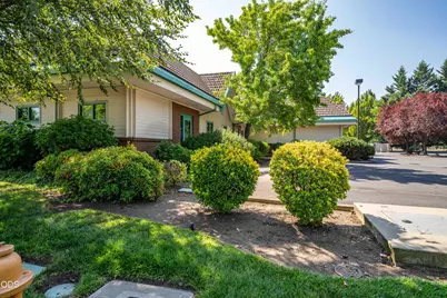 229 Stewart Avenue, Medford, OR 97501 - Photo 118