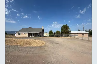 7465 Table Rock Terrace, Central Point, OR 97502 - Photo 32