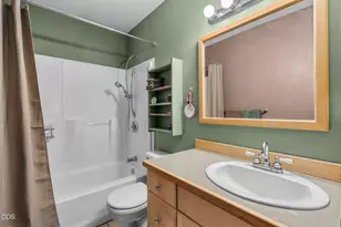 705 SW Belmont Ln, Madras, OR 97741 - Photo 10