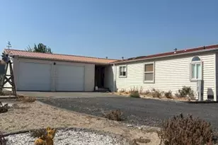 785 NE Dogwood Ln, Madras, OR 97741 - Photo 14