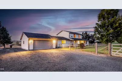3061 NE Barnes Butte Road, Prineville, OR 97754 - Photo 2