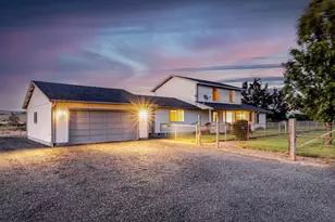 3061 N E Barnes Butte Rd, Prineville, OR 97754 - Photo 2