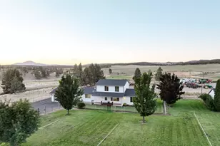 3061 N E Barnes Butte Rd, Prineville, OR 97754 - Photo 46