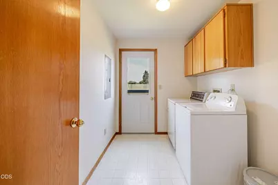 3061 NE Barnes Butte Road, Prineville, OR 97754 - Photo 34