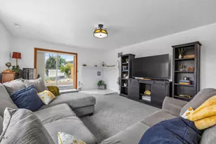 2019 Watson St, Klamath Falls, OR 97603 - Photo 26