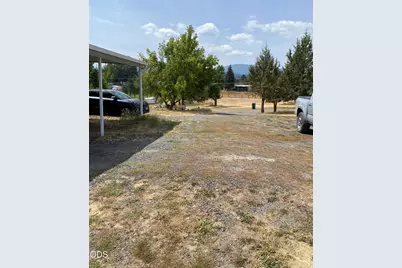 15311 Pioneer Road, Klamath Falls, OR 97601 - Photo 8