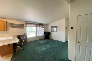 15311 Pioneer Rd, Klamath Falls, OR 97601 - Photo 32