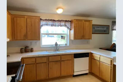 15311 Pioneer Road, Klamath Falls, OR 97601 - Photo 26