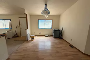5189 Riverbanks Rd, Grants Pass, OR 97527 - Photo 4