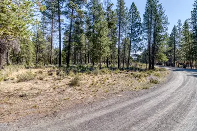 16230 Green Forest Road, La Pine, OR 97739 - Photo 8