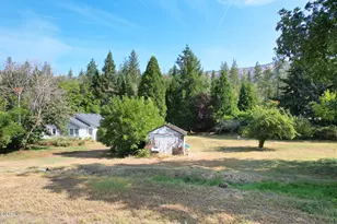 12707 Hwy 238, Applegate, OR 97530 - Photo 2