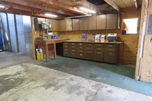 2536 Darrow Ave, Klamath Falls, OR 97601 - Photo 8