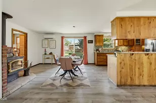 3626 Corey Rd, Medford, OR 97502 - Photo 20