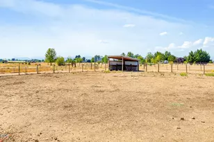 3626 Corey Rd, Medford, OR 97502 - Photo 48