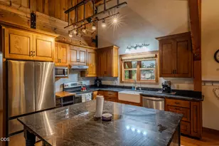688 Worthington Rd, Eagle Point, OR 97524 - Photo 18