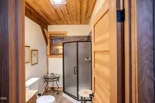 688 Worthington Rd, Eagle Point, OR 97524 - Photo 28