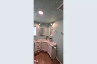 61445 SE 27th Street #UNIT 18, Bend, OR 97702 - Photo 14