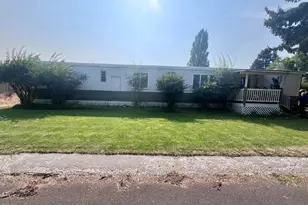 61445 SE 27th St, Bend, OR 97702 - Photo 2