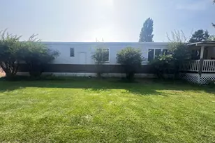 61445 SE 27th St, Bend, OR 97702 - Photo 1