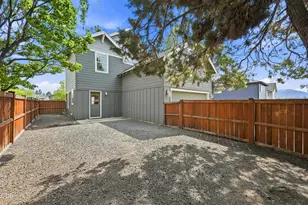 21274 NE Beall Dr, Bend, OR 97701 - Photo 28