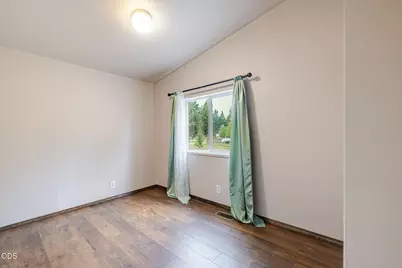 17045 West Drive, La Pine, OR 97739 - Photo 12