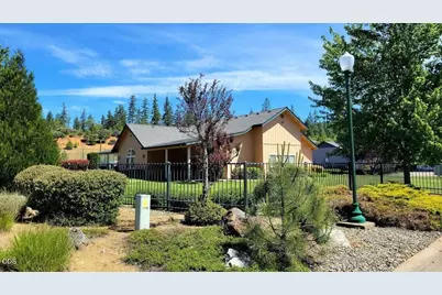 241 Red Cedar Lane, Cave Junction, OR 97523 - Photo 12