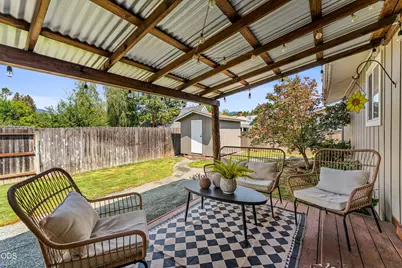 1310 SE Perry Street, Grants Pass, OR 97526 - Photo 20