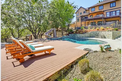 55 Pompadour Drive, Ashland, OR 97520 - Photo 6