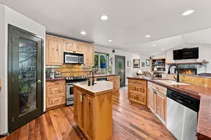 16932 Ponderosa Cascade Dr, Bend, OR 97703 - Photo 6