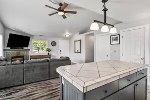 61049 Larkspur Loop, Bend, OR 97702 - Photo 12