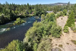 2579 Old Ferry Rd, Shady Cove, OR 97539 - Photo 52