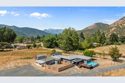 95 Champlin Lane, Gold Hill, OR 97525 - Photo 2
