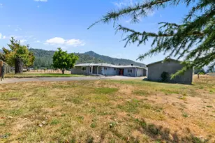 95 Champlin Ln, Gold Hill, OR 97525 - Photo 4