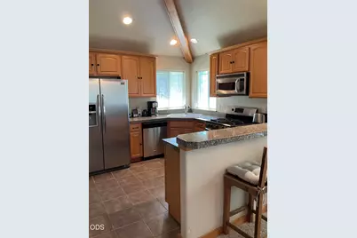 4819 Falcon Drive, Klamath Falls, OR 97601 - Photo 4