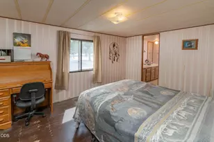 1643 SE Akins Dr, Prineville, OR 97754 - Photo 14