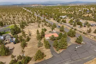 1643 SE Akins Dr, Prineville, OR 97754 - Photo 24