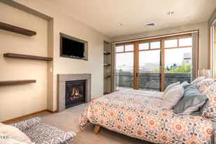 919 NW Bond St, Bend, OR 97701 - Photo 28
