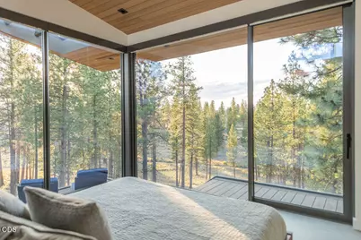 61865 Hosmer Lake Drive, Bend, OR 97702 - Photo 24