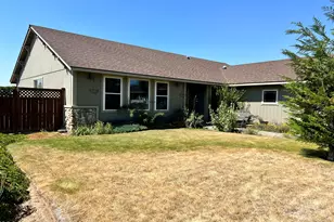 411 Meadowview St, Culver, OR 97734 - Photo 4