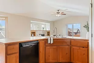 534 NE Brookstone Dr, Prineville, OR 97754 - Photo 10