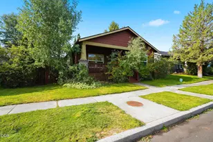 20617 Foxborough Ln, Bend, OR 97702 - Photo 4