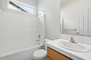 20617 Foxborough Ln, Bend, OR 97702 - Photo 26