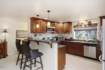 613 Nottingham Terrace, Eagle Point, OR 97524 - Photo 8