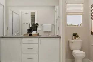 704 NW Walnut Ave, Redmond, OR 97756 - Photo 18