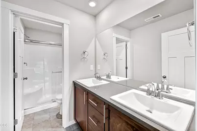 709 NW Walnut Avenue, Redmond, OR 97756 - Photo 22