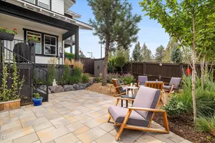 62677 NW Mehama Ct, Bend, OR 97703 - Photo 44