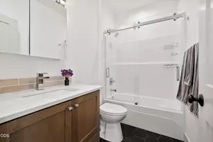 62677 NW Mehama Ct, Bend, OR 97703 - Photo 24