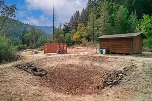 4315 Coyote Creek Rd, Wolf Creek, OR 97497 - Photo 18