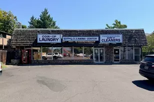 642 Crater Lake Ave, Medford, OR 97504 - Photo 1
