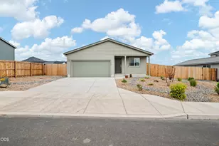 1222 NE Cobbleridge Ct, Prineville, OR 97754 - Photo 2